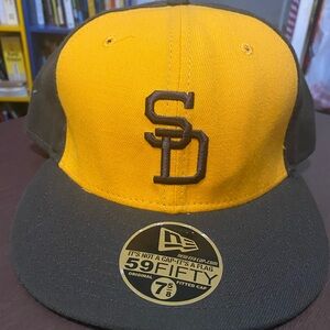San Diego Padres New Era Cooperstown Collection Cap in Black and Yellow
